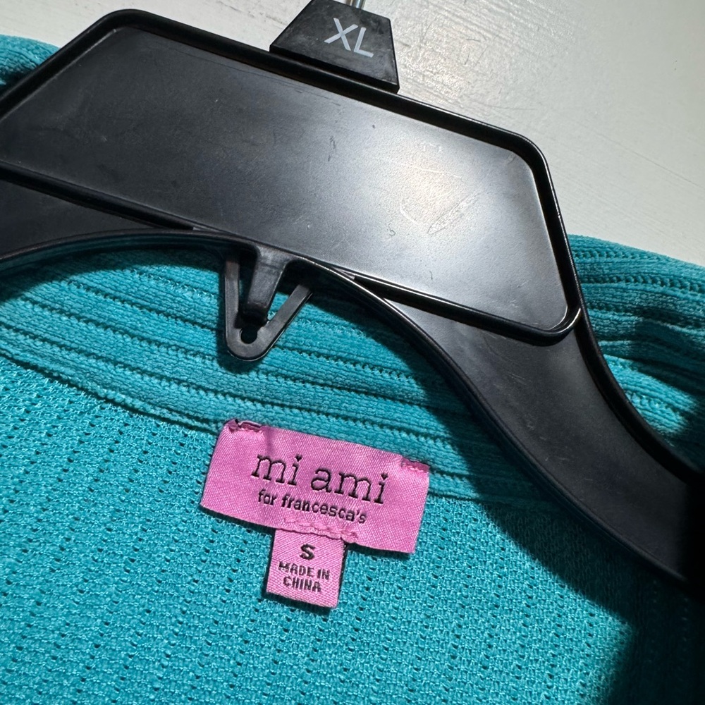 Francesca’s Turquoise Ribbed Shacket - Picture 3 of 3